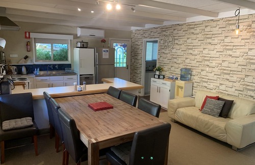 Sawmill Settlement House | Mountain Lodge - Pet friendly -snow/water sports, hiking, mountain/motor biking