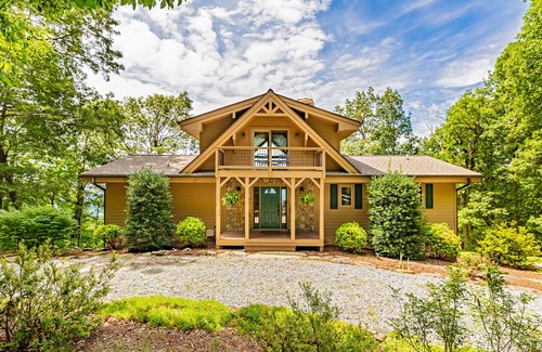 Old Fort House | Mountain Lure: VIEWS OF BLUE RIDGE MTNS & LAKE LURE - NEAR ASHEVILLE & BLACK MTN