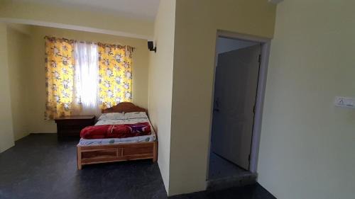 Geyzing House | Mountain Majesty Homestay, Sombaria