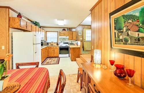 Mountain Rest Cottage | Mountain Rest Cottage w/Gas Fireplace!