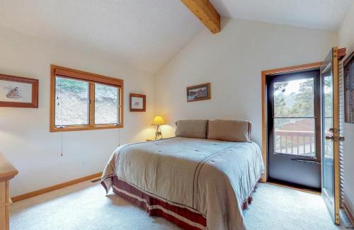 Aspen Brook Ski Chalet | Mountain Splendor