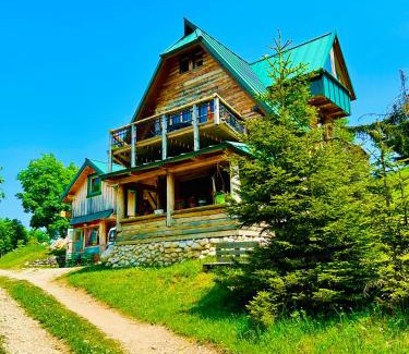 Pitomine Apartment | Mountain story apartment
