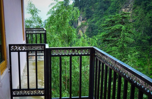Manali Cottage | Mountain Timber Nest-Private 2 Bedroom Hall Cottage-Sakinn Stays-Manali