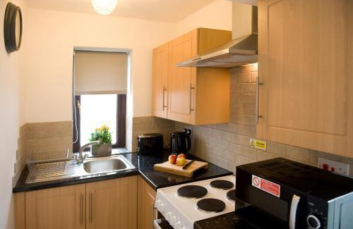 Bryngwran Apartment | Mountain View Apartment - short drive to beaches