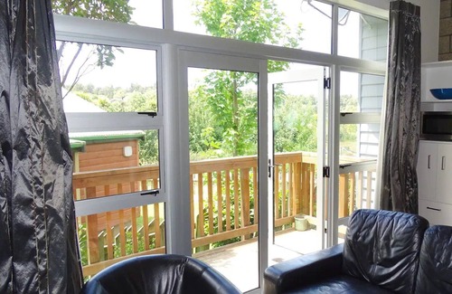 Ohakune House | Mountain View Apartments Ohakune - 27A/B/C - 11 BR