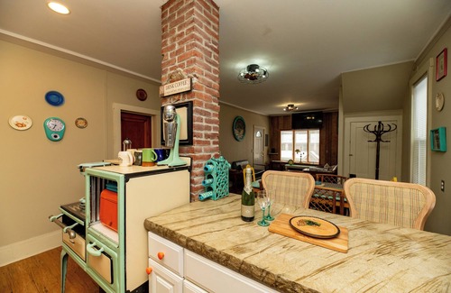 Canaan Valley House | MOUNTAIN VIEW HOUSE, 4-bedroom, pet friendly house with bike shed with AC, WiFi