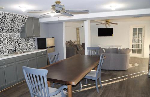 Hemet House | Mountain View Studio