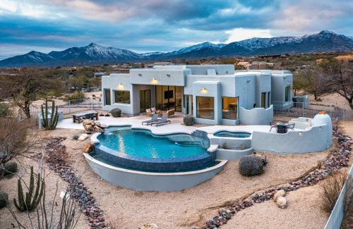 Pinnacle Peak House | Mountain views swimming a private escape at Sonoran Serenity