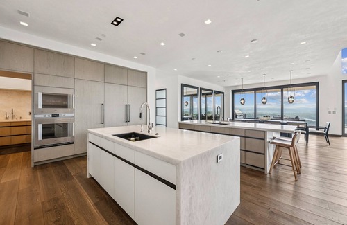Deer Valley Ski Chalet | Mountainhead House, Ski Access Funicular, Pool, Hot Tub, Bowling Alley, Basketball Court