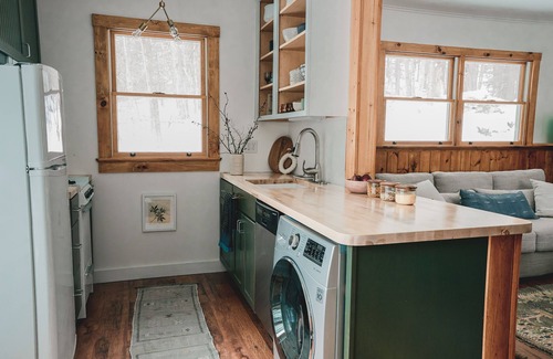 Phoenicia Cabin | Mountainside Cottage Escape - Catskills
