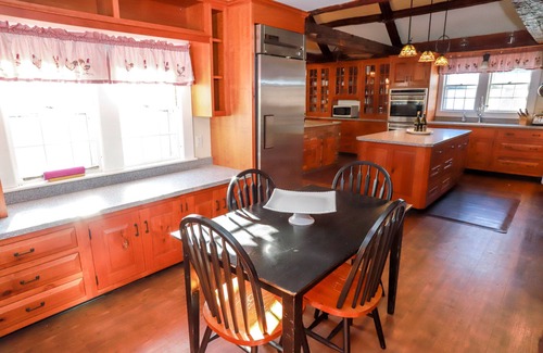 Wilmot House | Mountainside Estate. Private Indoor Pool, near Ragged Mtn. & Sunapee, sleeps 28