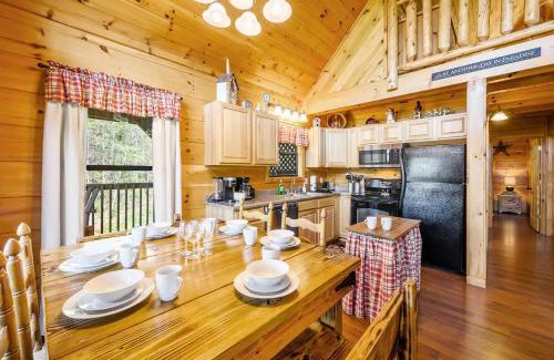 Caton Ski Chalet | Mountainside Hideaway