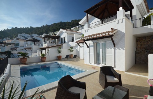 La Herradura Villa | Mountainside villa and view overlooking the sea, a paradise on earth