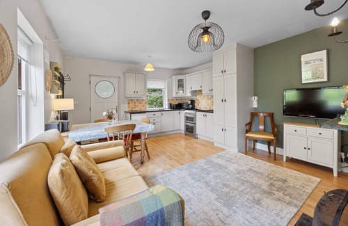 Mountshannon Cottage | Mountshannon cottages