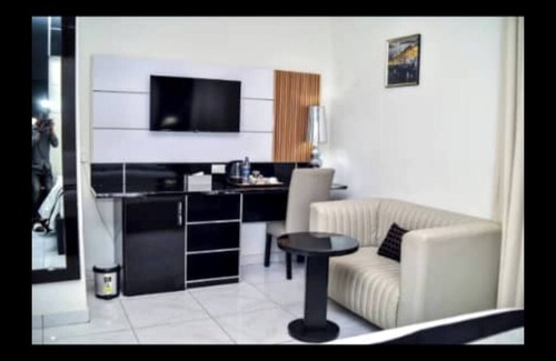 Ikotun Hotel | Movana Hotel and Suites