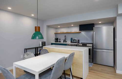 Salt Lake City Apartment | Movie Lovers Retreat Near Airport, Downtown SLCnn