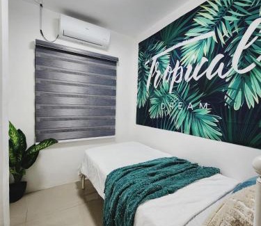 Lapu-Lapu House | movie screen& 4rooms private house near J Park Resort