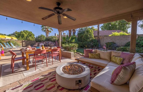Santiago House | Movie Theater | Heated Pool | Game Room | Golf