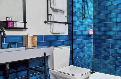 Uptown Hotel | MOXY Minneapolis Uptown