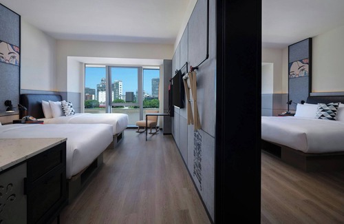 Jiangbei District Hotel | Moxy Ningbo Old Bund