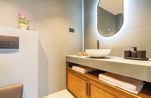 Cove Donja Krusica (Donje selo) Bed & Breakfast | Moya Boutique Sleep - Seaside Bungalow 1