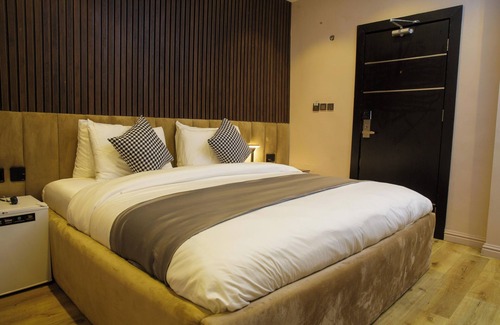 Lagos Hotel | Mr Bay Hotel