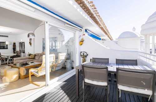 Benalmadena Costa Apartment | Mshome Puerto Marina Exclusive