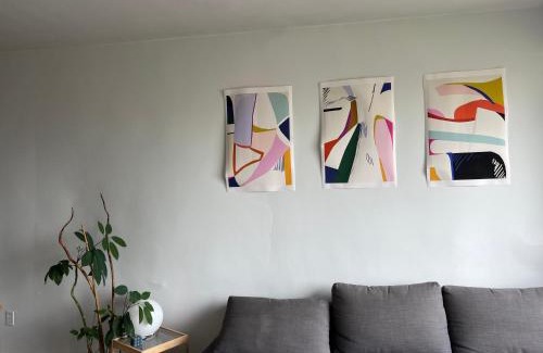 Pinehouse Apartment | MTL City Stay