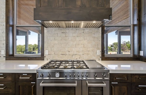 St. Charles Cabin | Mtn Shadow Lodge South with Indoor Sports Court (Sleeps 36) by Bear Lake Luxury