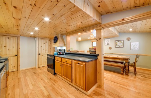 Deposit Cabin | Mtn-View Catskills Cabin on Delaware River!