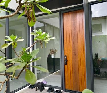 Puli Villa | Mubai Hotel