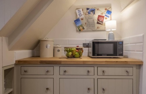 Stiffkey Cottage | Muckledyke Cottage, Stiffkey, Norfolk