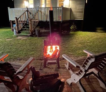 Southminster Other | Muffins Meadow Shepherds Hut