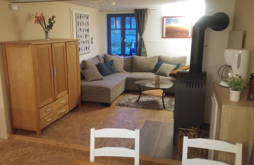 Bippen Cabin | Mühlenbach Kotten country vacation with dog and horse