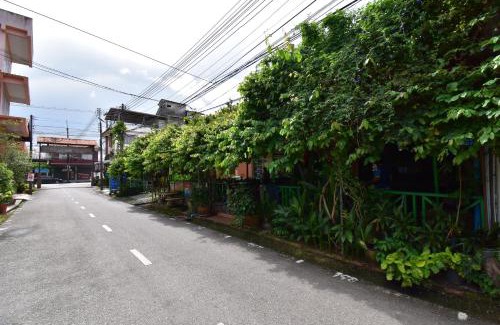 Bang Phra House | Mukda Guesthouse