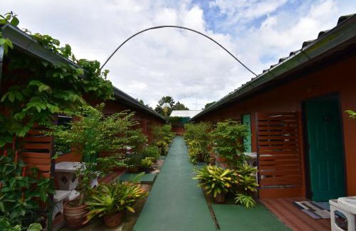 Bang Phra House | Mukda Guesthouse