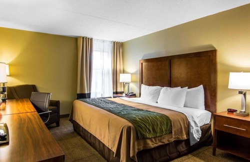 North Newport News Hotel | Mulberry Inn