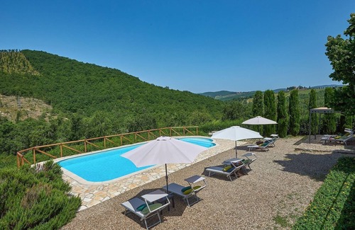 Gaiole in Chianti Villa | Mulinaccio di Badia, Gaiole in Chianti, Siena and Chianti