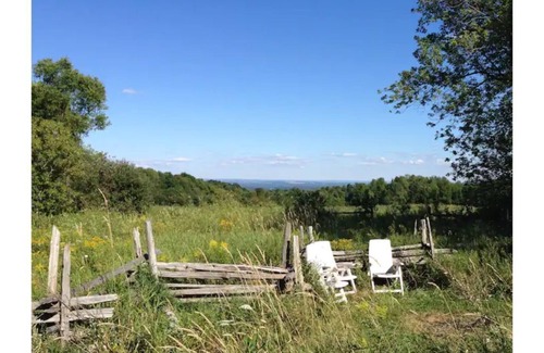 Creemore House | Mulmur Getaway, outside of Creemore