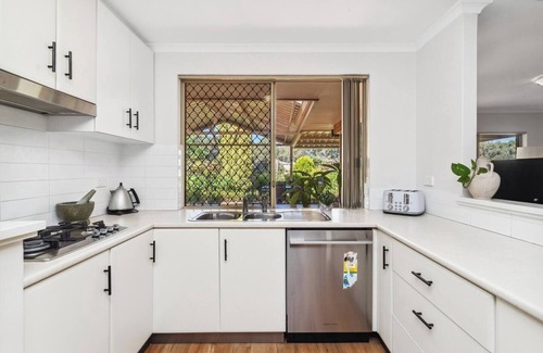Silver Sands House | Multi-Family Retreat: Beach Park Views