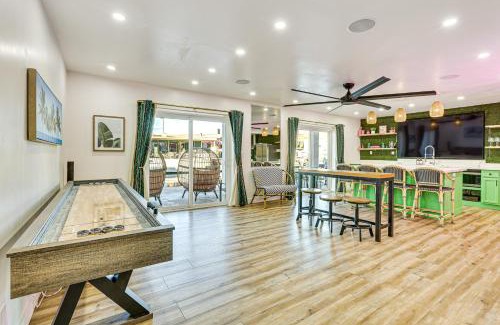 Cienega Springs House | Multi-Home Retreat on Colorado River with Boat Dock!