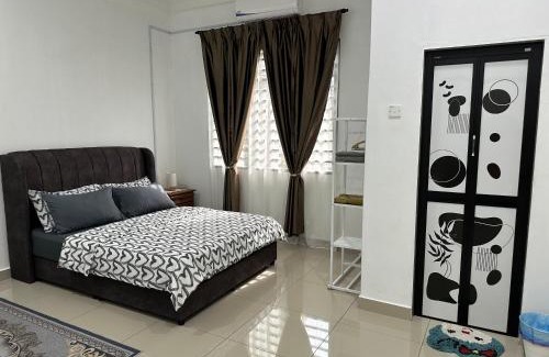 Kampung Rawa House | Mummy Firdhan Homestay