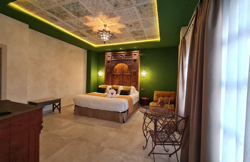 Almeria Centro Hotel | Murallas de Jayran Hotel Boutique
