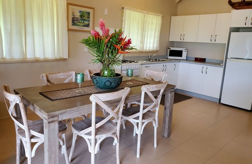 Muri Villa | Muri Lagoon Villa, Private Beach Front 2-Bedroom Villa on the famous Muri Beach