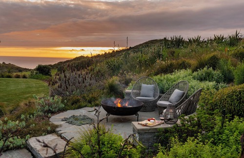 Muriwai House | Muriwai Estate