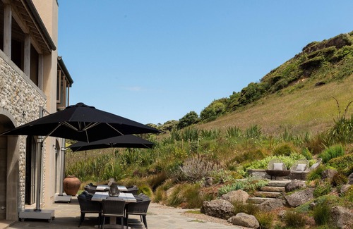 Muriwai House | Muriwai Estate