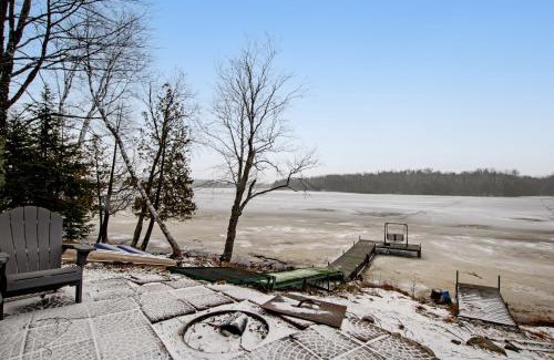 Presque Isle House | Murphy Lake House