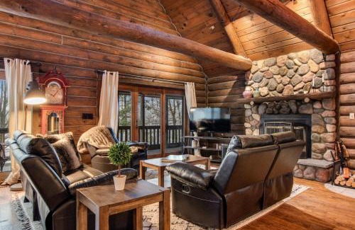 Presque Isle House | Murphy Lake House