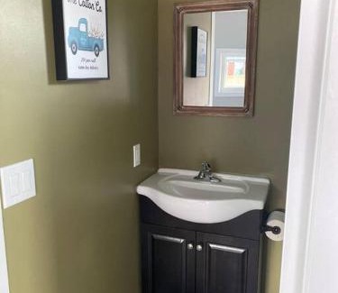 Catskill House | Murphys Law Inn 1