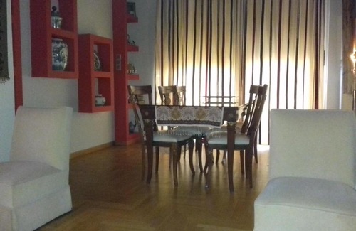 Kypseli Apartment | Music Hall